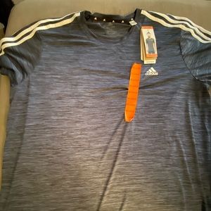 Men’s Adidas shirt